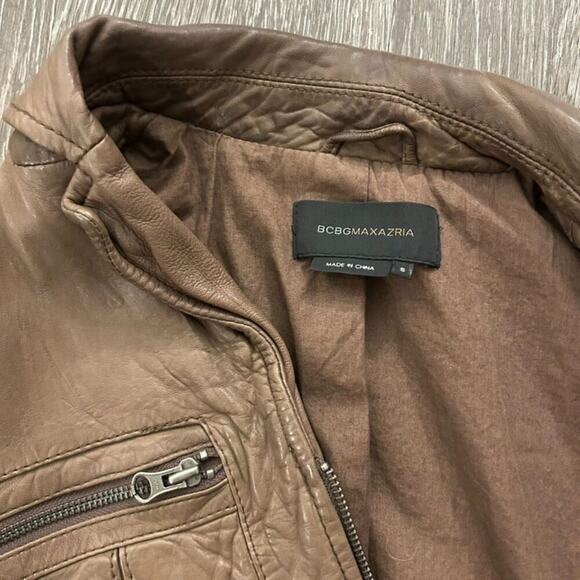 EUC BCBGMaxAzria Brown Leather Moto Jacket sz Small Distressed Zip Pocket Style - Picture 4 of 9
